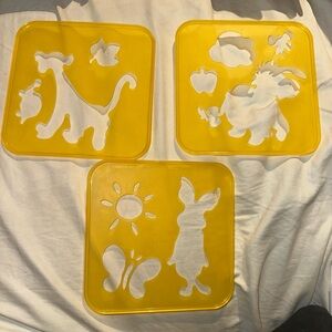 Tupperware Yellow Disney Stencil Set
